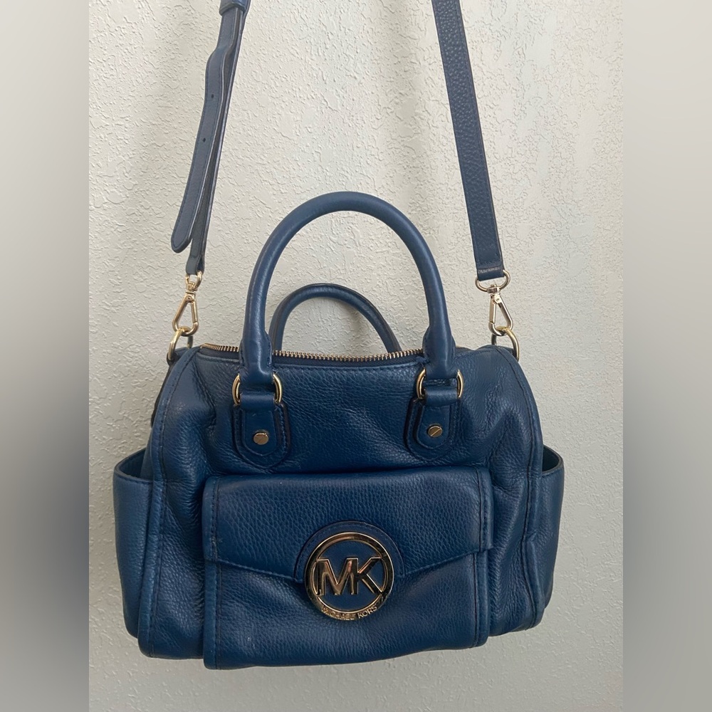 Michael Kors Margo Navy Blue Pebble Leather Satchel Crossbody Handbag Purse